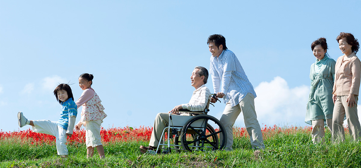 教育・情報事業部